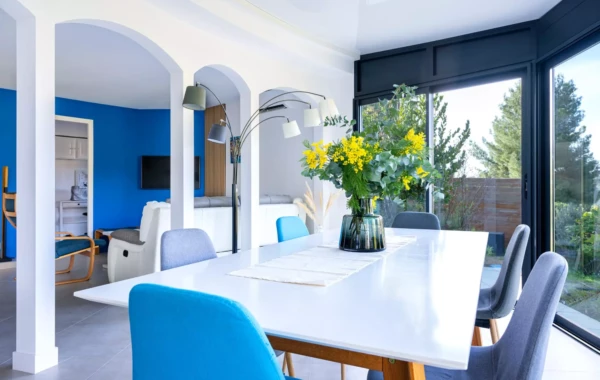 Rénovation clé en main Nice : étapes, budget et erreurs à éviter. Réussissez votre rénovation complète d’appartement avec un accompagnement expert à Nice.